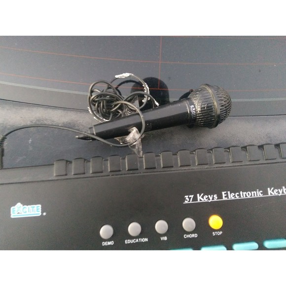 Excite Electronic 37 Key Keyboard - Picture 3 of 9